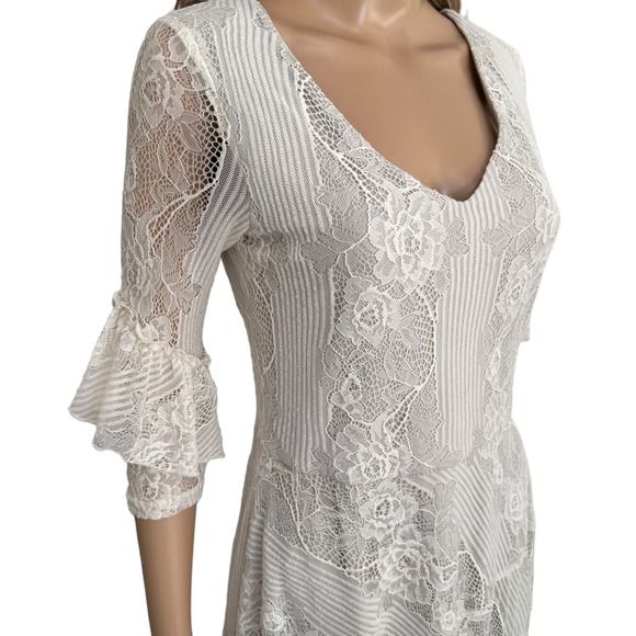 Joyfolie Mia Joy Marabel Dress Lace Asymmetrical hem boho Cream White Medium - Picture 5 of 12